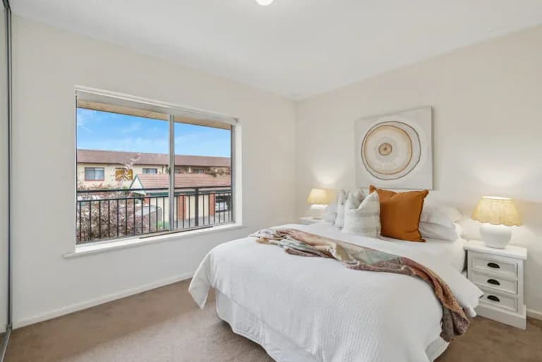 Apartment in Ashford