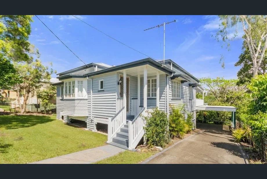 House in North Ipswich