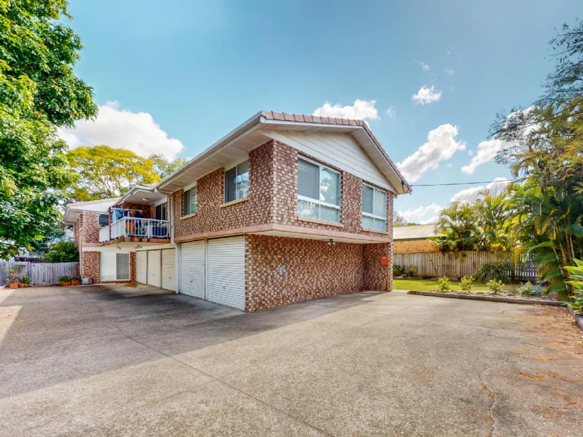 Unit in Gordon Park