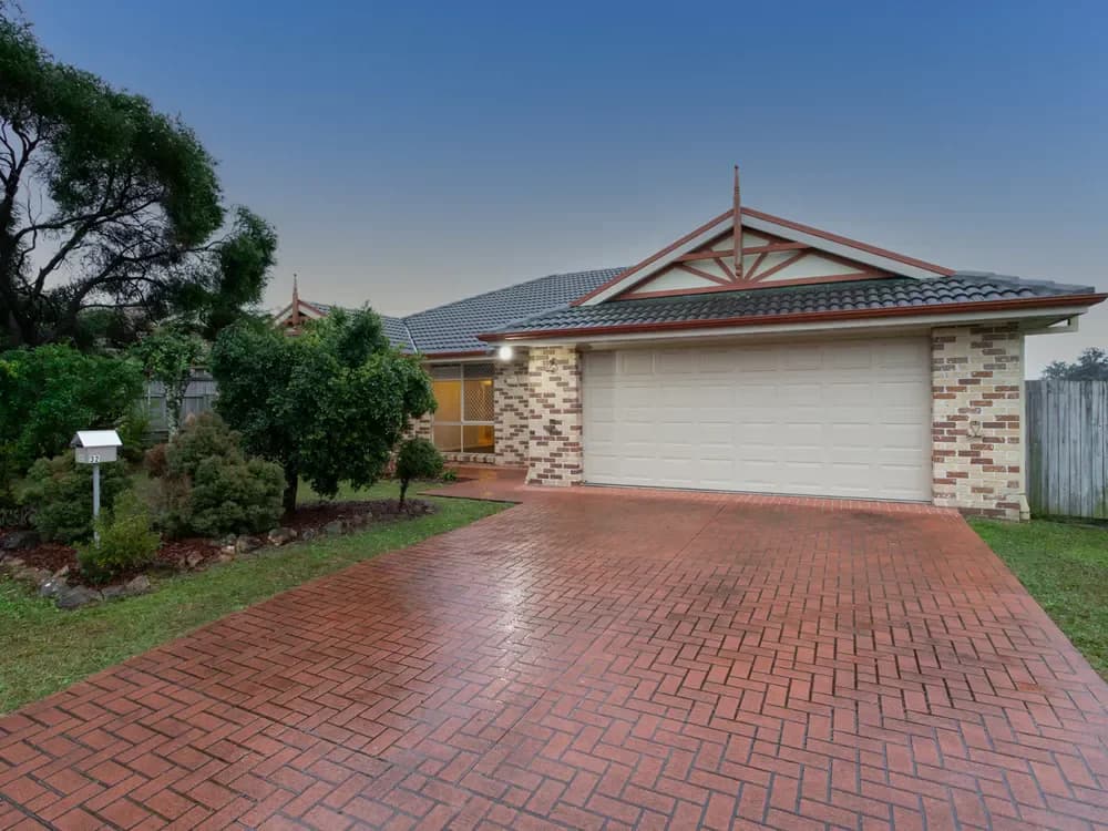 House in Warner