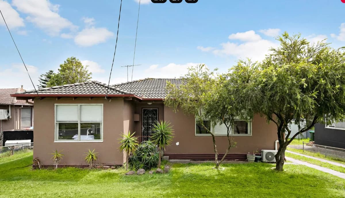 House in Frankston North