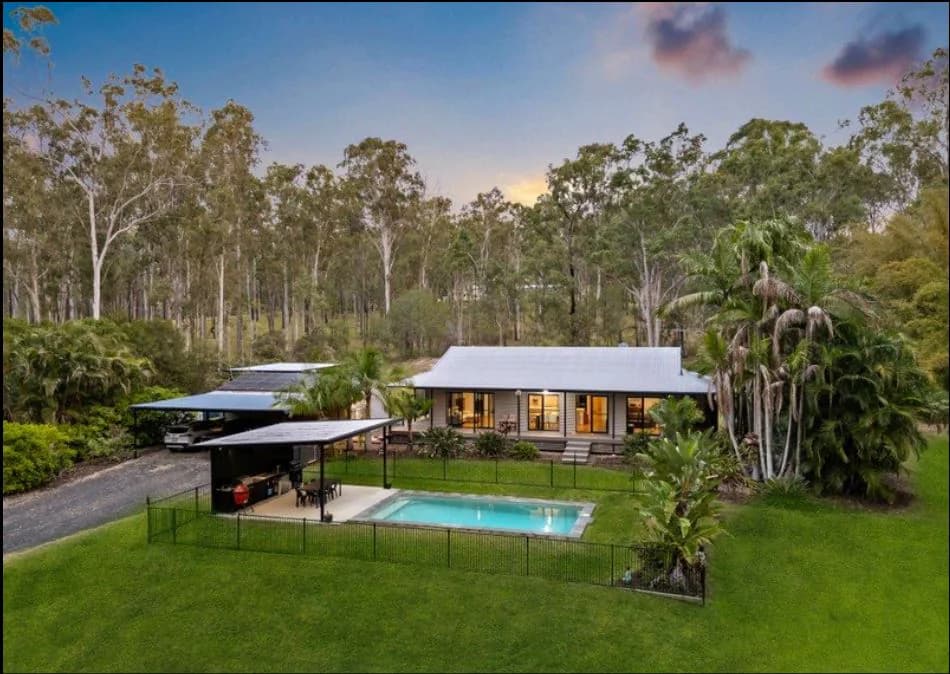 House in Jimboomba