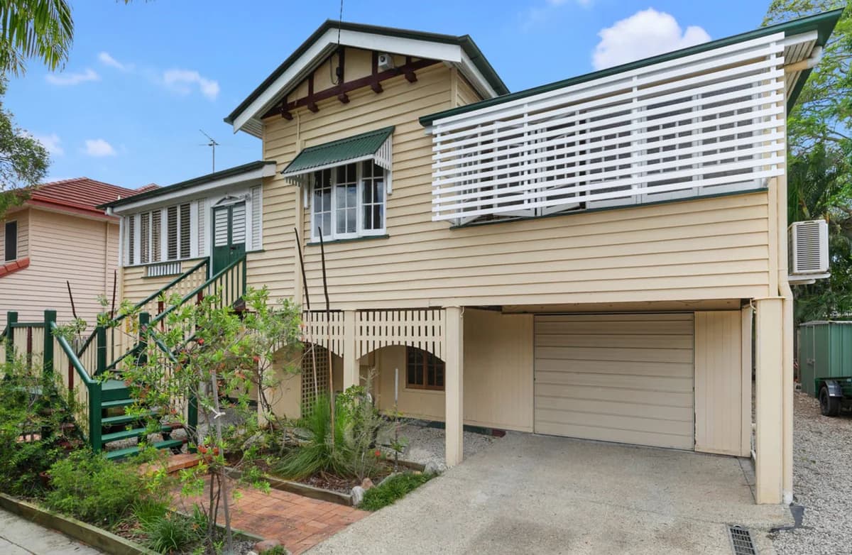 House in Hendra